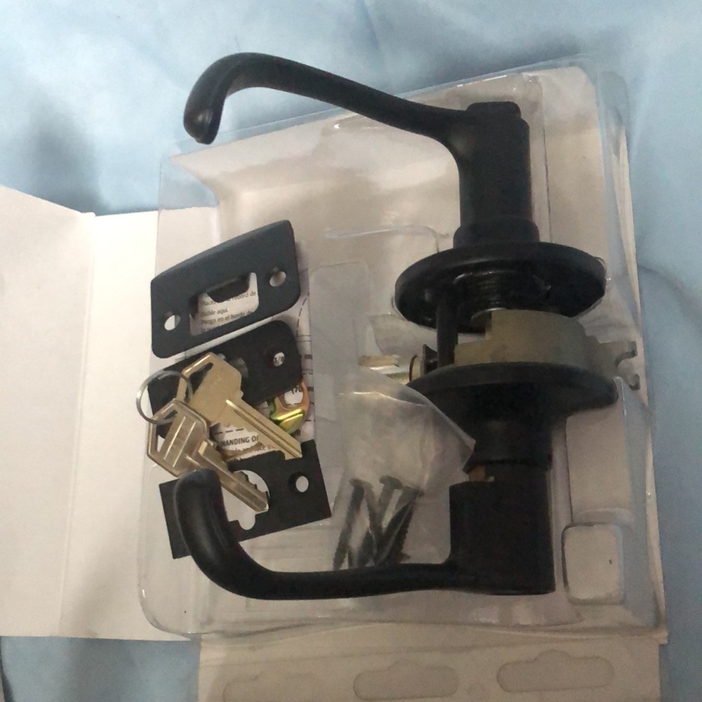 🔐BNIB Taymor Exterior Lockset🔐